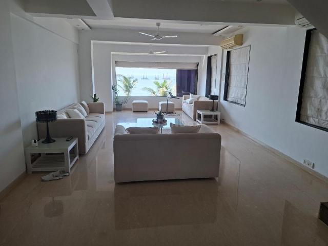 4 BHK Independent Builder Floor in Juhu for rent Mumbai. The reference number is 19289008