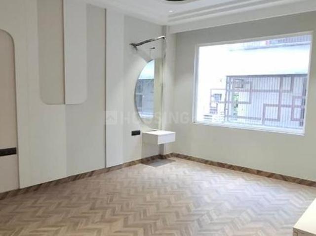4 BHK Independent Builder Floor in Janakpuri for resale New Delhi. The reference number is 19985125