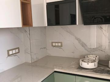 Flat for sale in Pioneer- E -21 - Parking