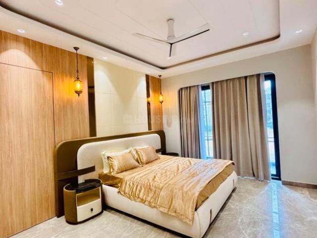 4 BHK Independent Builder Floor in Kadarpur for resale Gurgaon. The reference number is 20852634