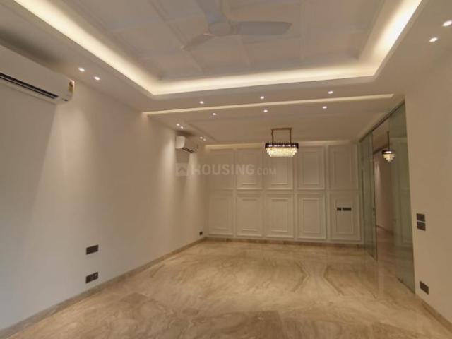 4 BHK Independent Builder Floor in Kailash Colony for rent New Delhi. The reference number is 19802249