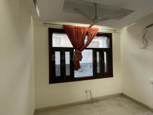 4 BHK Independent Builder Floor in Kailash Colony for resale New Delhi. The reference number is 18017953