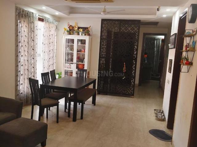 4 BHK Independent Builder Floor in Kailash Colony for resale New Delhi. The reference number is 19685502