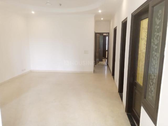 4 BHK Independent Builder Floor in Kailash Colony for resale New Delhi. The reference number is 20076692