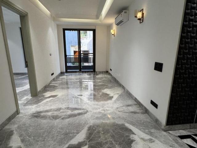 4 BHK Independent Builder Floor in Kailash Colony for resale New Delhi. The reference number is 20964957