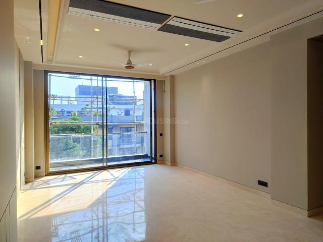 4 BHK Independent Builder Floor in Kailash Colony for resale New Delhi. The reference number is 20965366