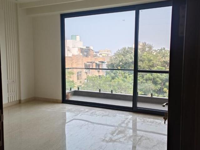 4 BHK Independent Builder Floor in Kalkaji for rent New Delhi. The reference number is 20915538