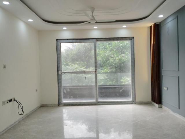4 BHK Independent Builder Floor in Kalkaji for resale New Delhi. The reference number is 20058046