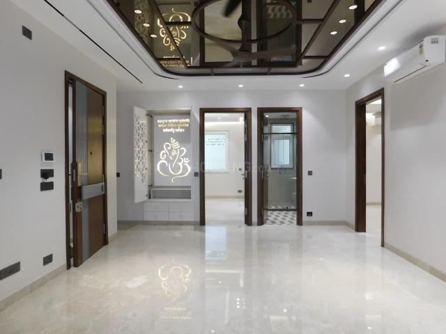 4 BHK Independent Builder Floor in Kalkaji for resale New Delhi. The reference number is 21167592