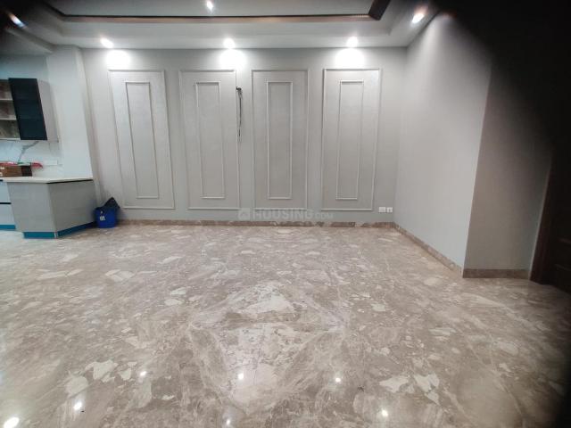4 BHK Independent Builder Floor in Kirti Nagar for rent New Delhi. The reference number is 18676537