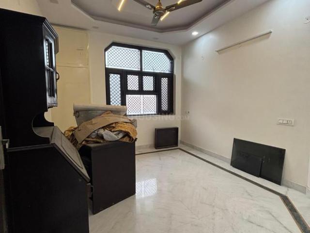4 BHK Independent Builder Floor in Kirti Nagar for resale New Delhi. The reference number is 19832815