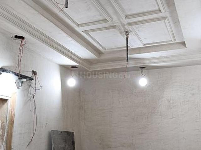 4 BHK Independent Builder Floor in Laxmi Nagar for resale New Delhi. The reference number is 19843300