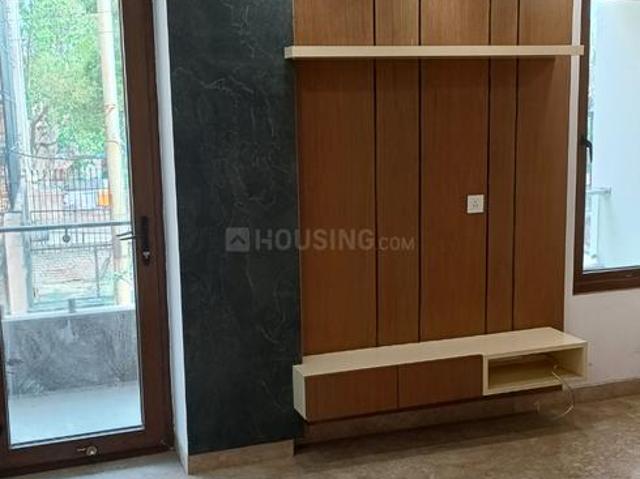 4 BHK Independent Builder Floor in Laxmi Nagar for resale New Delhi. The reference number is 19843300