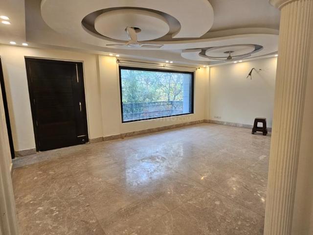 4 BHK Independent Builder Floor in Punjabi Bagh for rent New Delhi. The reference number is 20386399