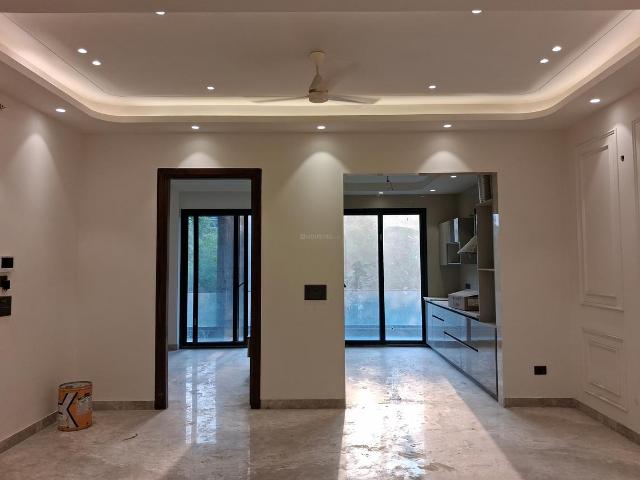 3 BHK Independent Builder Floor in Punjabi Bagh for resale New Delhi. The reference number is 20183134