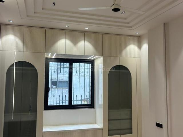 4 BHK Independent Builder Floor in Pushpanjali for resale New Delhi. The reference number is 20458463