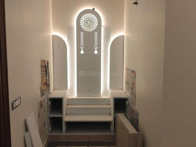 4 BHK Independent Builder Floor in Palam Vihar for resale Gurgaon. The reference number is 18674407