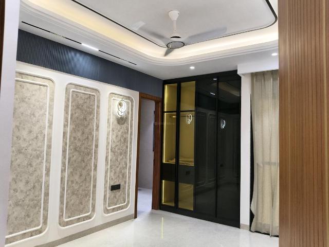 4 BHK Independent Builder Floor in Palam Vihar for resale Gurgaon. The reference number is 19875802