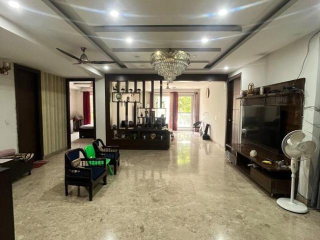 4 BHK Independent Builder Floor in Palam Vihar for resale Gurgaon. The reference number is 21053619