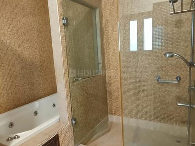 4 BHK Independent Builder Floor in Panchsheel Park for rent New Delhi. The reference number is 20703912