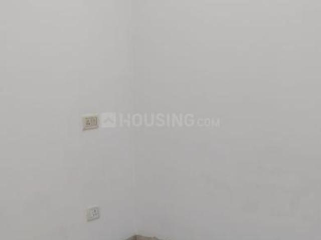 4 BHK Independent Builder Floor in Panchsheel Park for rent New Delhi. The reference number is 21063702