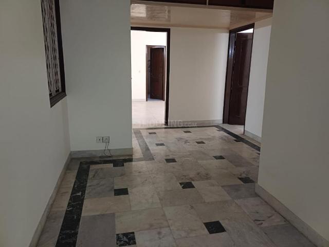 4 BHK Independent Builder Floor in Panchsheel Park for rent New Delhi. The reference number is 21226115