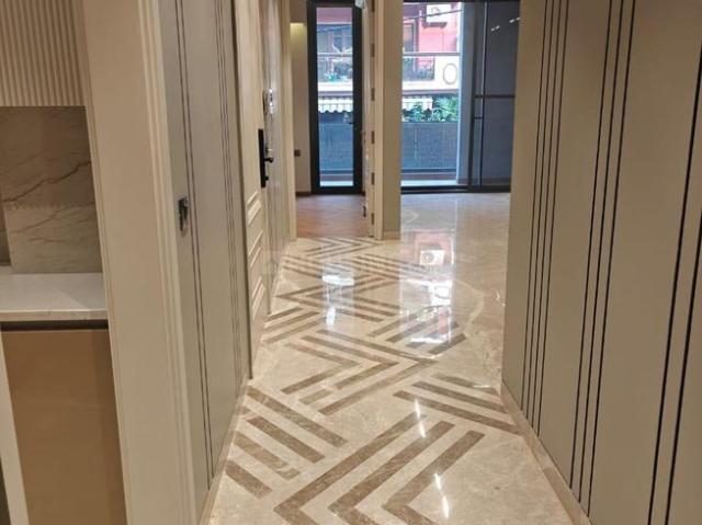 4 BHK Independent Builder Floor in Panchsheel Park for resale New Delhi. The reference number is 20420158