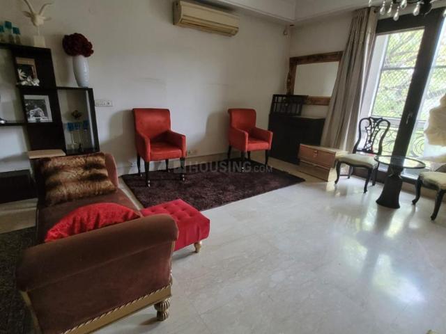 4 BHK Independent Builder Floor in Panchsheel Park for resale New Delhi. The reference number is 20848270