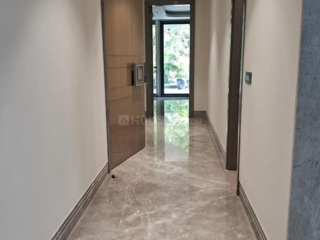 4 BHK Independent Builder Floor in Panchsheel Park for resale New Delhi. The reference number is 20853103
