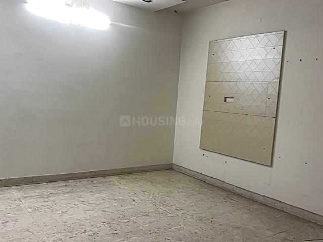 4 BHK Independent Builder Floor in Paschim Vihar for rent New Delhi. The reference number is 16330042