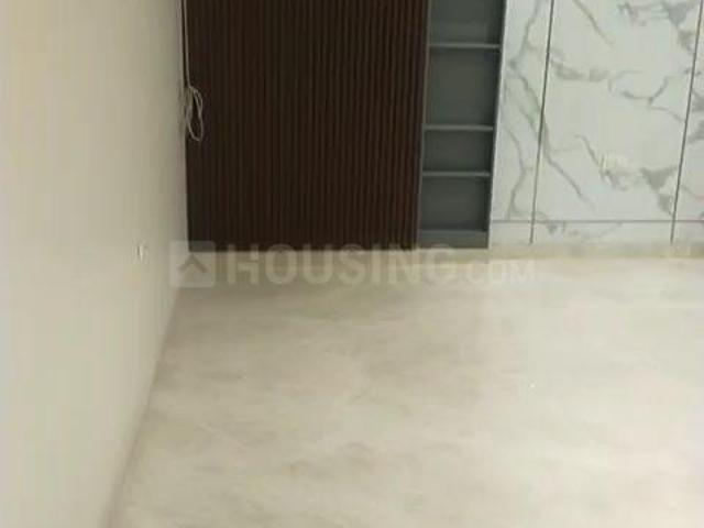 4 BHK Independent Builder Floor in Paschim Vihar for rent New Delhi. The reference number is 12907264