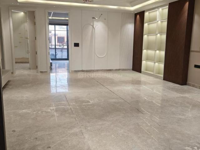 4 BHK Independent Builder Floor in Paschim Vihar for rent New Delhi. The reference number is 20392291