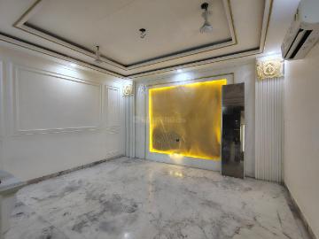 4 BHK Independent Builder Floor in Paschim Vihar for rent New Delhi. The reference number is 20409099