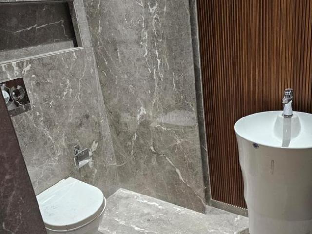 4 BHK Independent Builder Floor in Paschim Vihar for rent New Delhi. The reference number is 20615172