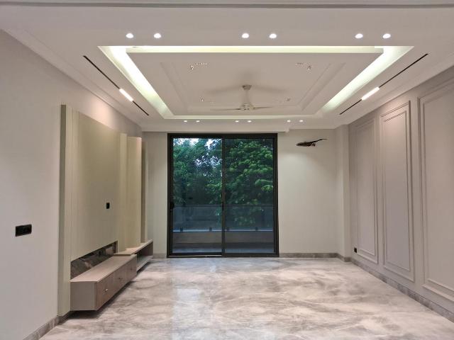 4 BHK Independent Builder Floor in Paschim Vihar for rent New Delhi. The reference number is 20902347