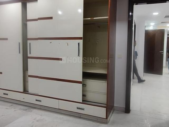 4 BHK Independent Builder Floor in Paschim Vihar for rent New Delhi. The reference number is 21075224