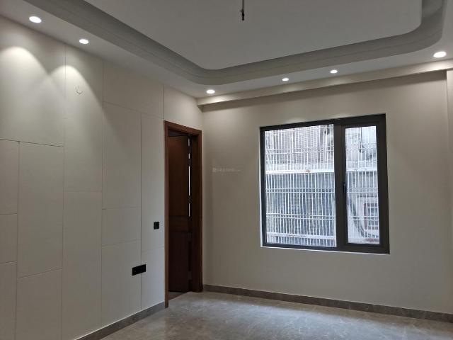 4 BHK Independent Builder Floor in Paschim Vihar for rent New Delhi. The reference number is 21355015