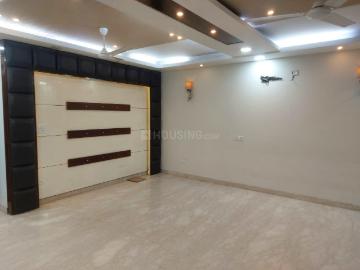 4 BHK Independent Builder Floor in Paschim Vihar for resale New Delhi. The reference number is 19292007