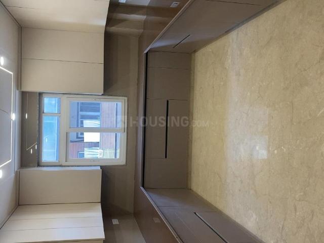4 BHK Independent Builder Floor in Paschim Vihar for resale New Delhi. The reference number is 16025153