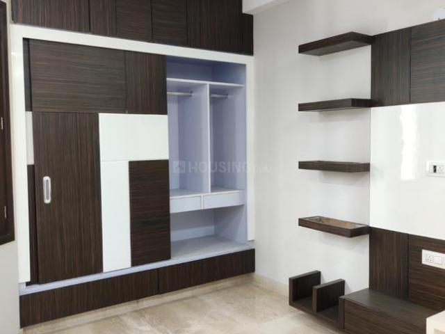 4 BHK Independent Builder Floor in Paschim Vihar for resale New Delhi. The reference number is 18047992