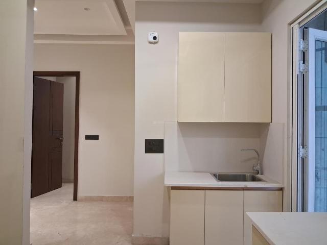 4 BHK Independent Builder Floor in Paschim Vihar for resale New Delhi. The reference number is 19380237