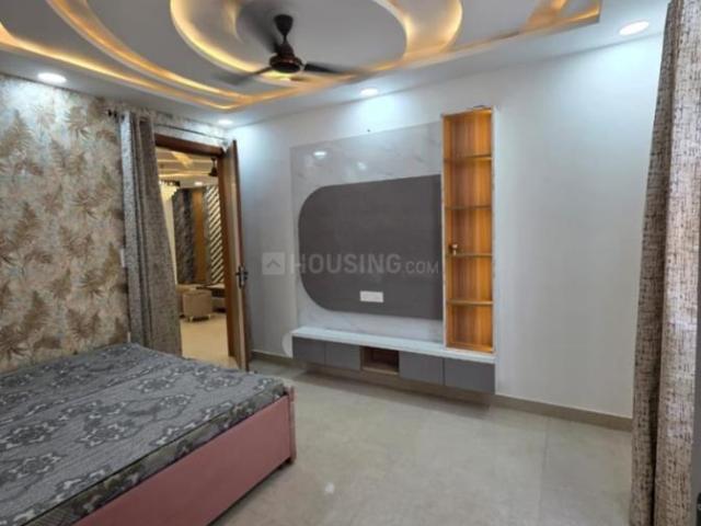 4 BHK Independent Builder Floor in Paschim Vihar for resale New Delhi. The reference number is 20438119