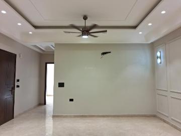 4 BHK Independent Builder Floor in Paschim Vihar for resale New Delhi. The reference number is 20500804