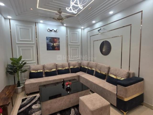 4 BHK Independent Builder Floor in Paschim Vihar for resale New Delhi. The reference number is 20578221