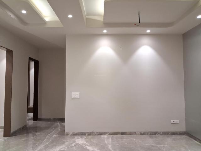 3 BHK Independent Builder Floor in Paschim Vihar for resale New Delhi. The reference number is 20618498