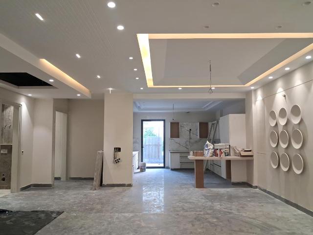 4 BHK Independent Builder Floor in Paschim Vihar for resale New Delhi. The reference number is 20936558