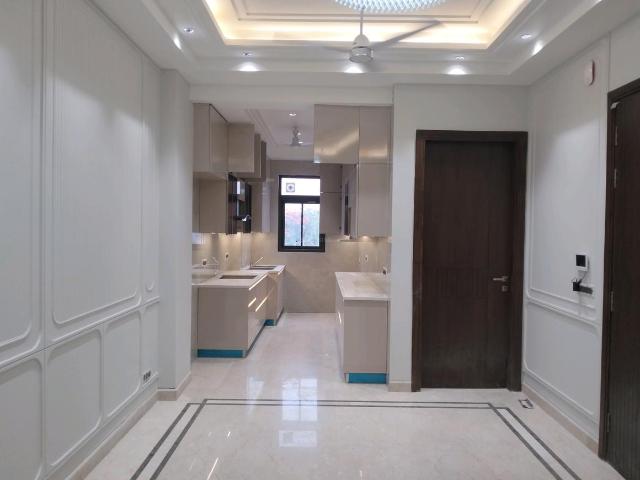 3 BHK Independent Builder Floor in Paschim Vihar for resale New Delhi. The reference number is 20051414