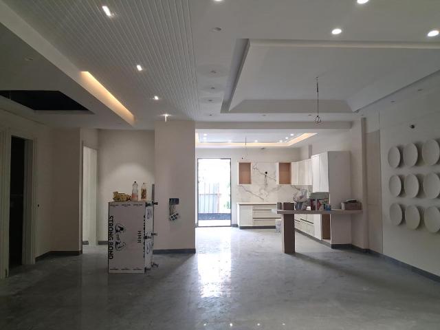 4 BHK Independent Builder Floor in Paschim Vihar for resale New Delhi. The reference number is 21020761
