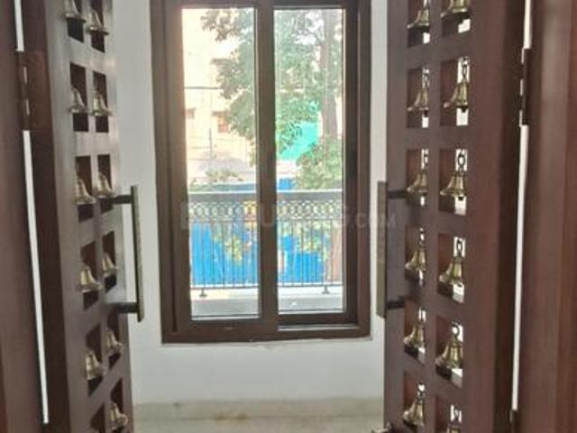 4 BHK Independent Builder Floor in Pitampura for rent New Delhi. The reference number is 18655233
