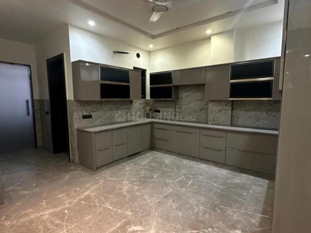 4 BHK Independent Builder Floor in Pitampura for rent New Delhi. The reference number is 19712701